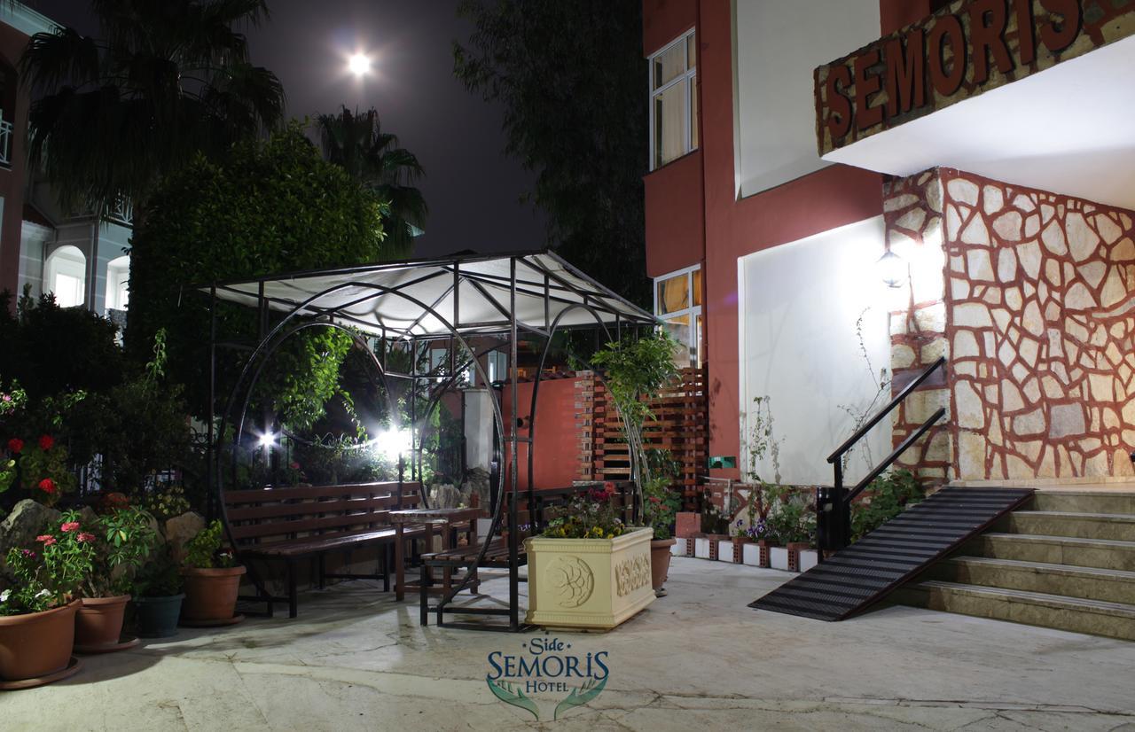 Semoris Hotel Side Exterior foto