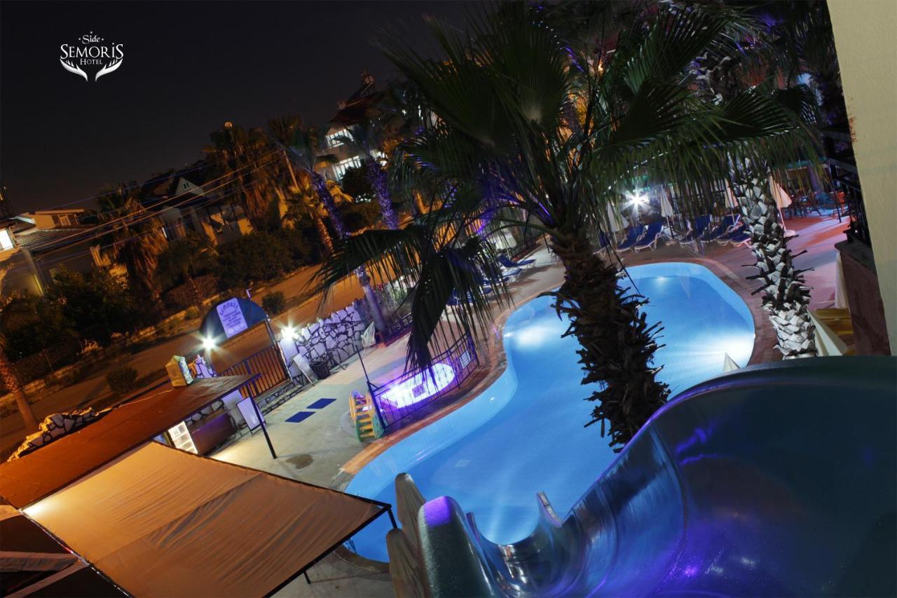 Semoris Hotel Side Exterior foto